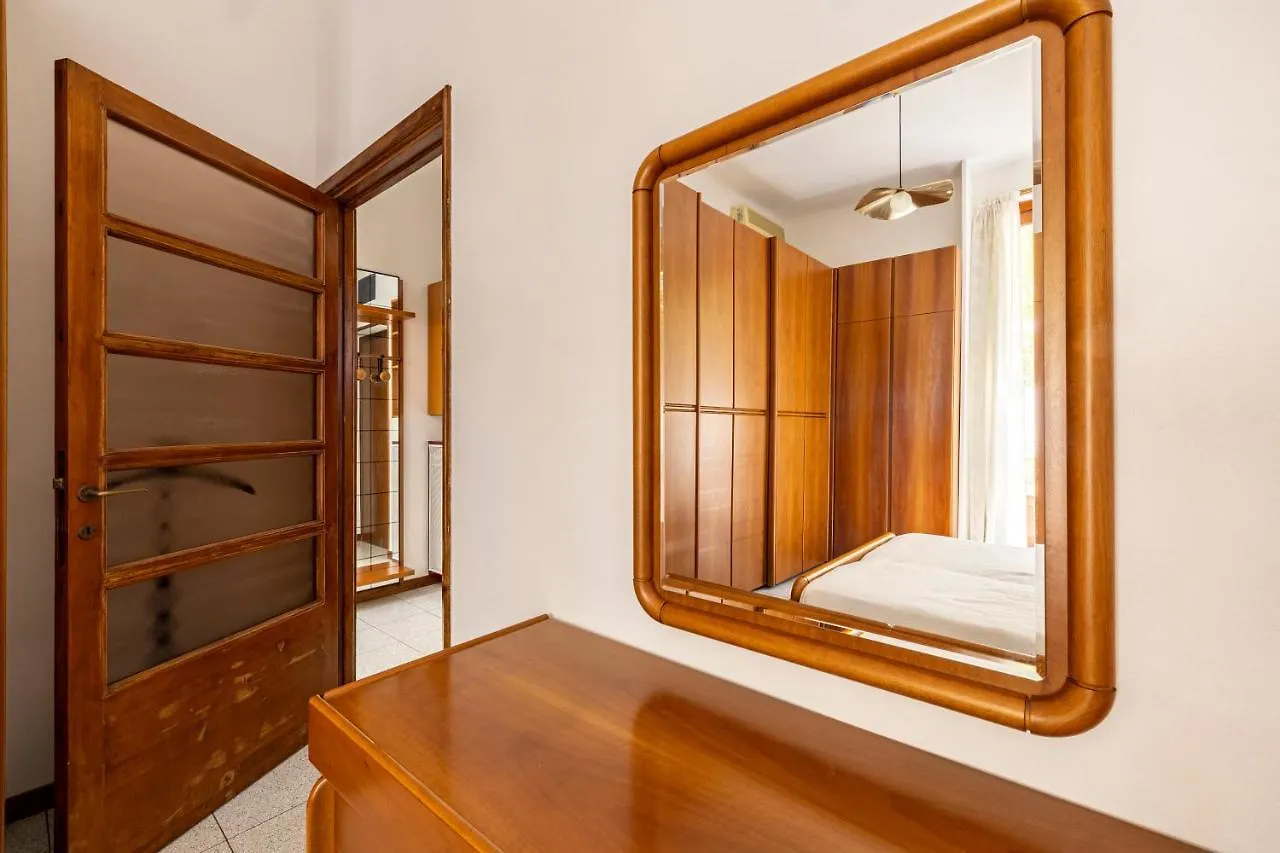 Navigli-Style Apartment Milano